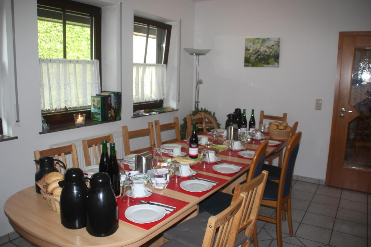 Weingut Christian Bucher Burg  Екстериор снимка
