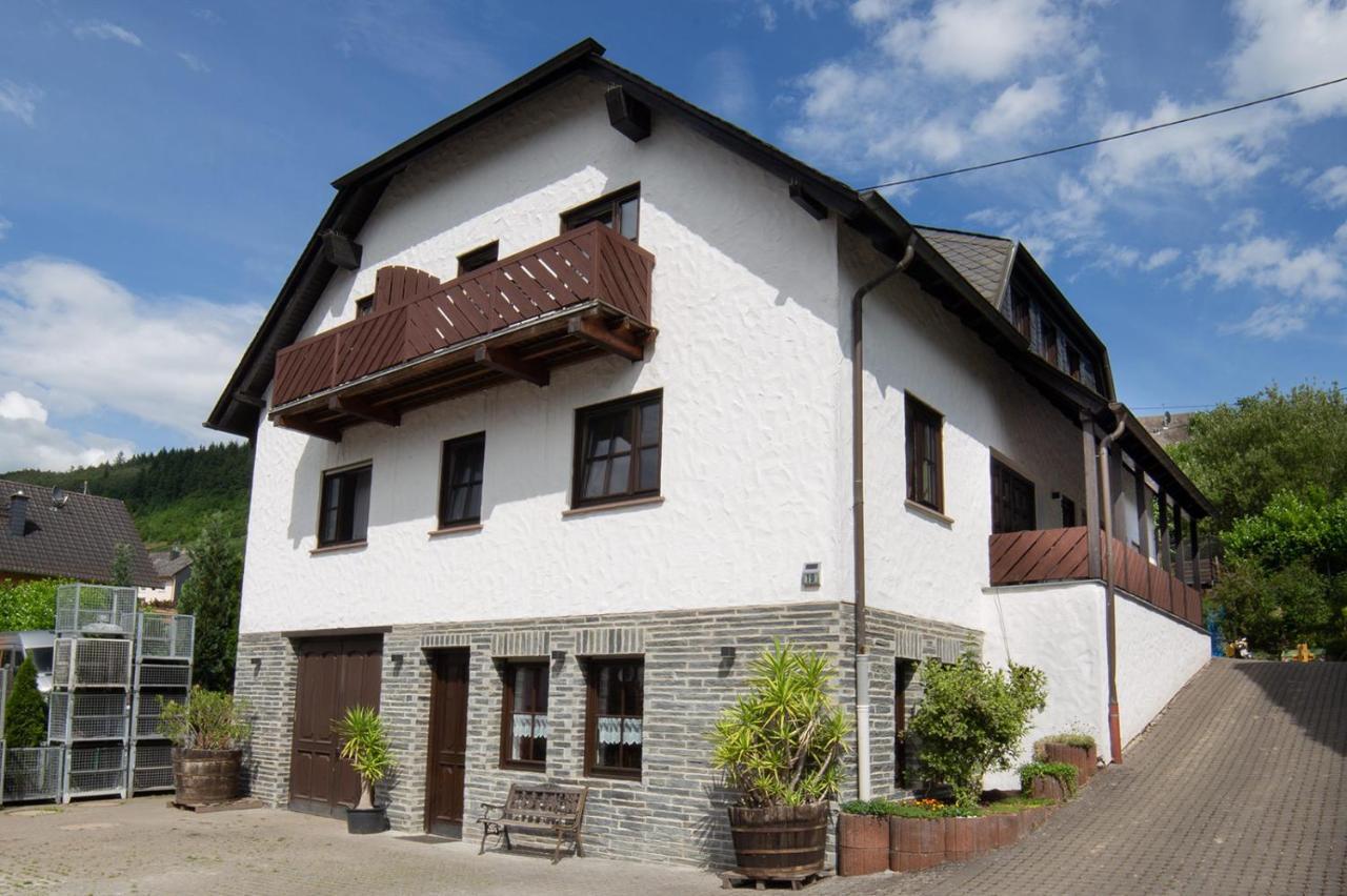 Weingut Christian Bucher Burg  Екстериор снимка